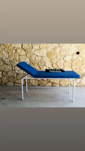 מיטת רופא מגולוון נגד חלודה  עם גב מתרומם מידה 70*190 כולל מתקן לנייר